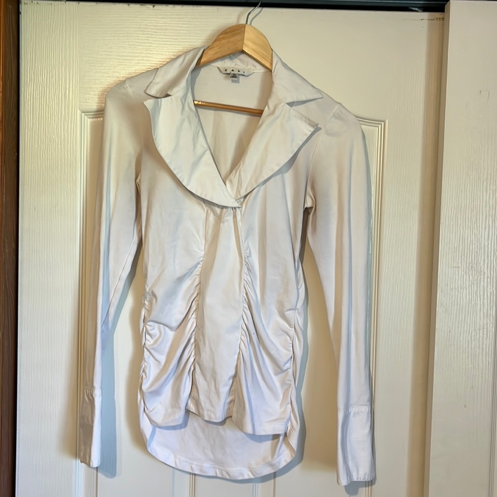 GUC cabi collared “T-shirt “